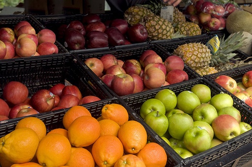 Seasonal Fruits